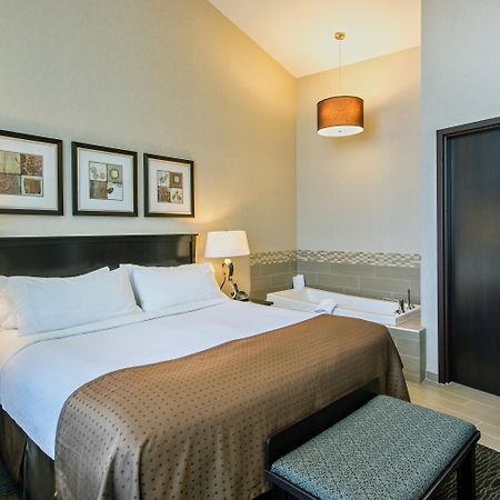Holiday Inn Saskatoon Downtown By Ihg Экстерьер фото